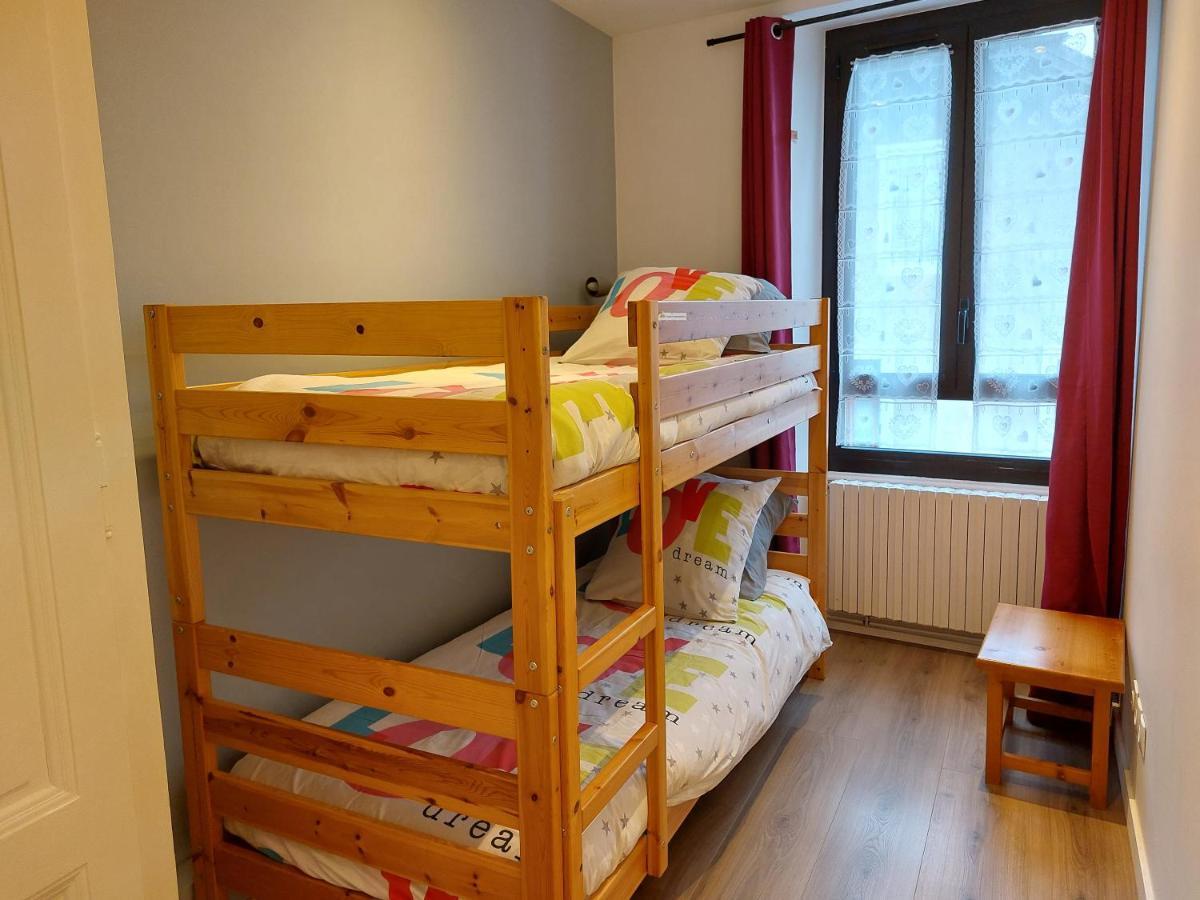 Logement Tout Confort Au Coeur De La Haute-Savoie - Le Barycentre 福隆河畔的拉·罗什 外观 照片